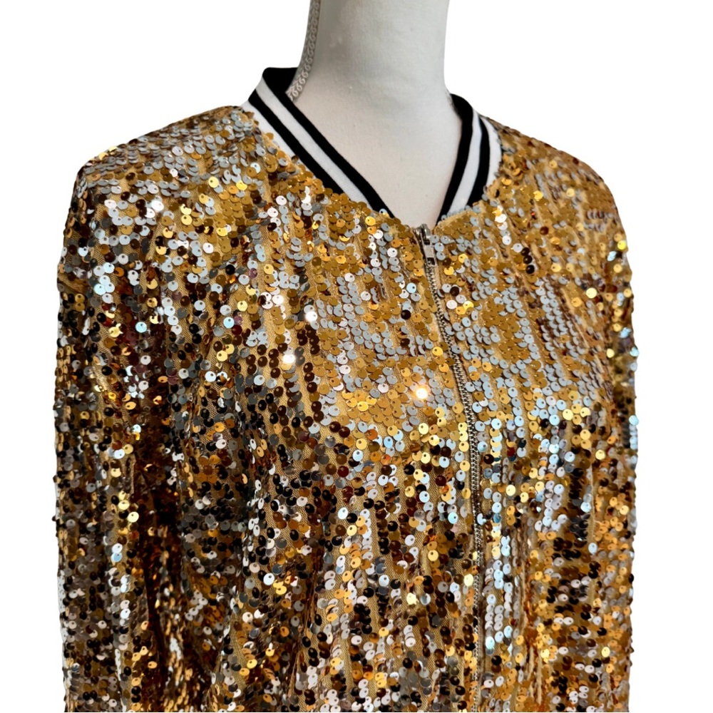 Gold Sequin Bomber Style Jacket | Sporty meets Glam! (XL) - Picture 2 of 16
